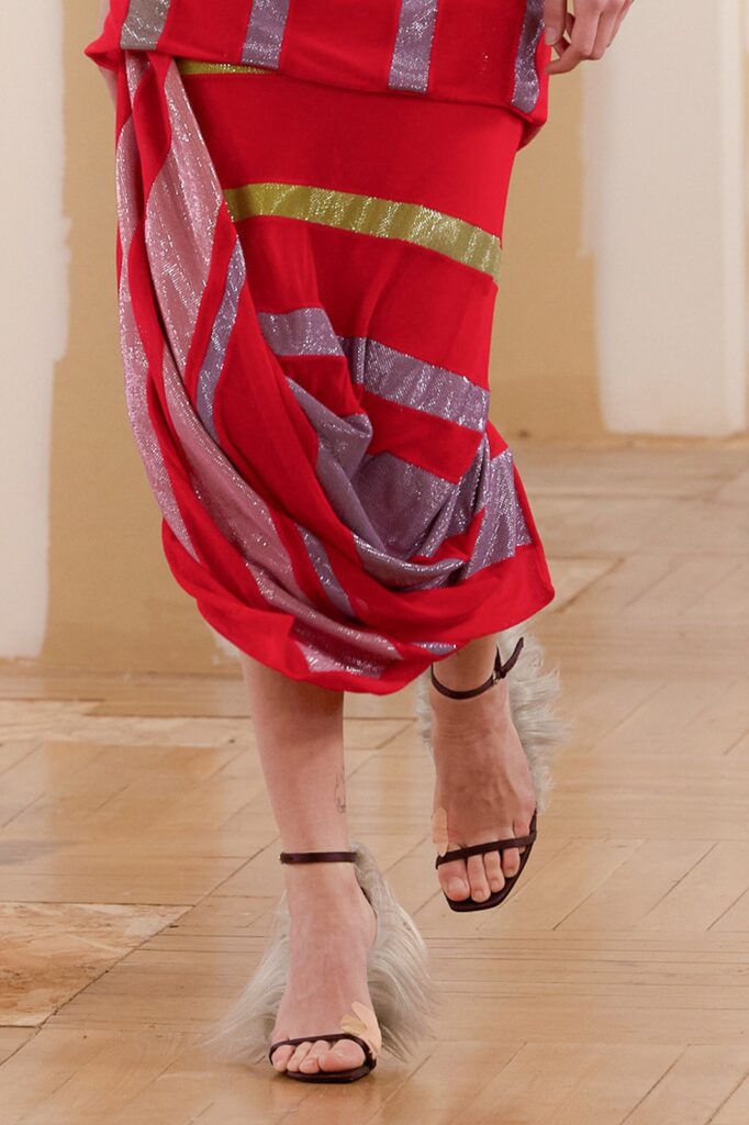 look 23